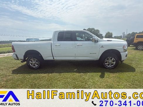 Used 2024 RAM 2500 Laramie AWD/4WD image 4
