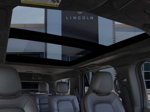 New 2023 Lincoln Navigator Black Label image 22