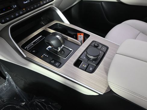 Certified 2026 MAZDA CX-90 Plug-In Hybrid w/ Premium Plus AWD/4WD image 32