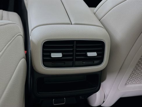 New 2026 Mercedes-Benz GLE 350 4MATIC image 28