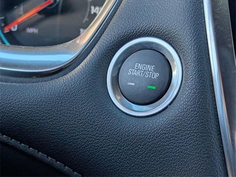 Certified 2023 Chevrolet Traverse LT image 27