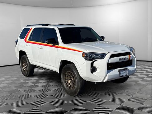 Used 2023 Toyota 4Runner 40th Anniversary SE AWD/4WD image 7