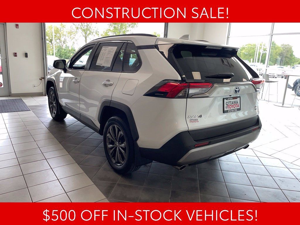 Used 2024 Toyota RAV4 Limited w/ Advanced Technology Package AWD/4WD image 8