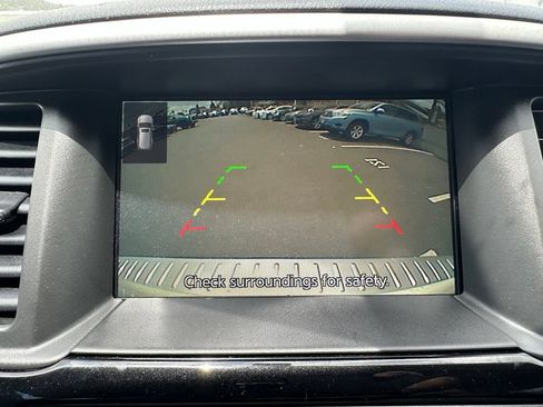 Used 2020 Nissan Pathfinder S FWD image 13