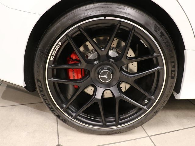 Used 2025 Mercedes-Benz AMG GT 63 image 8