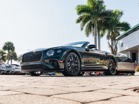 Used 2022 Bentley Continental GT Speed image 40