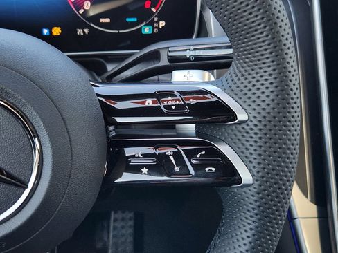 New 2026 Mercedes-Benz GLC 300 4MATIC image 29