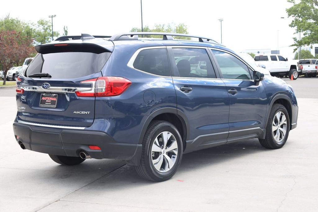 Used 2024 Subaru Ascent Premium w/ Convenience Package AWD/4WD image 6