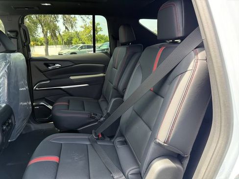 New 2026 Chevrolet Traverse RS AWD/4WD image 21