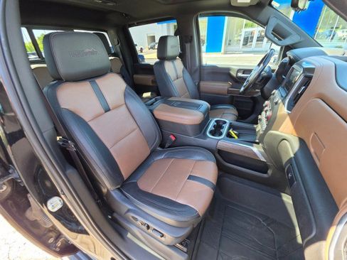 Used 2021 Chevrolet Silverado 2500 High Country w/ LPO, Hitch Package AWD/4WD image 14