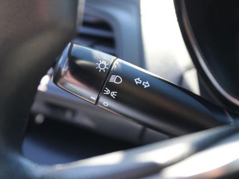 Used 2018 Subaru Impreza 2.0i AWD/4WD image 30