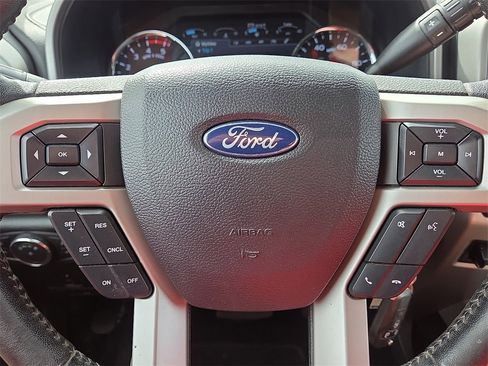 Used 2019 Ford F250 Lariat w/ Lariat Value Package image 30