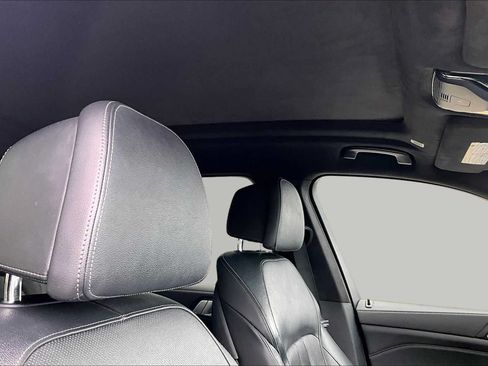 Used 2019 BMW X7 xDrive50i w/ M Sport Package AWD/4WD image 14