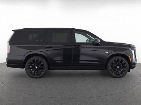 Used 2026 Cadillac Escalade Platinum Sport w/ LPO, ONYX Package AWD/4WD image 8