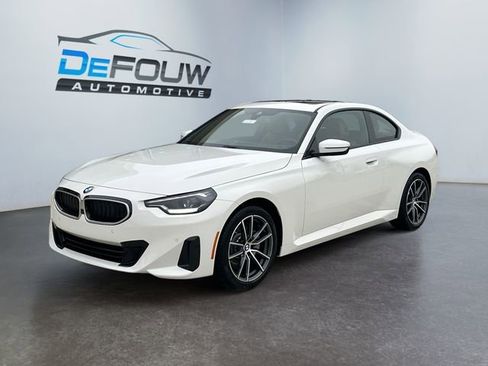 New 2026 BMW 230i xDrive Coupe w/ Convenience Package image 7