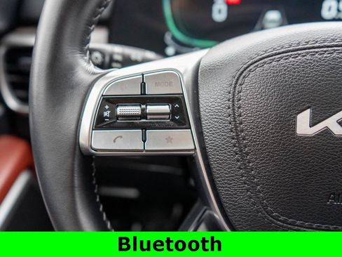 Used 2023 Kia Telluride EX w/ EX Captain's Chair Package image 22