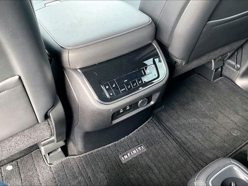 Certified 2025 INFINITI QX80 Pure w/ Cargo Package image 35