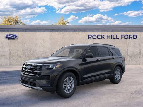 New 2026 Ford Explorer Active RWD image 2