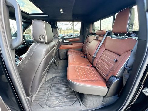 Used 2024 GMC Sierra 1500 Denali Ultimate image 30