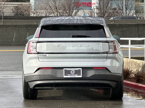 New 2026 Volvo EX30 Ultra w/ Protection Package Premier AWD/4WD image 7