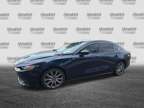 Used 2019 MAZDA MAZDA3 Sedan w/ Preferred Package FWD image 9