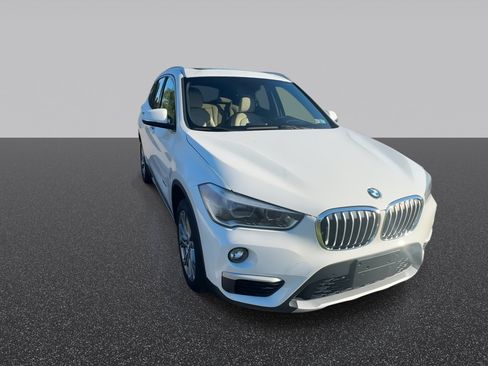 Used 2017 BMW X1 xDrive28i AWD/4WD image 3