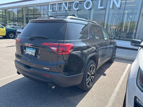 Used 2019 GMC Acadia SLT w/ Black Edition AWD/4WD image 2