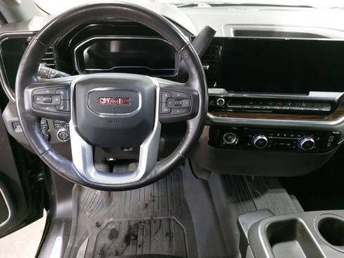 Used 2022 GMC Sierra 1500 Elevation w/ X31 Off-Road Package image 14