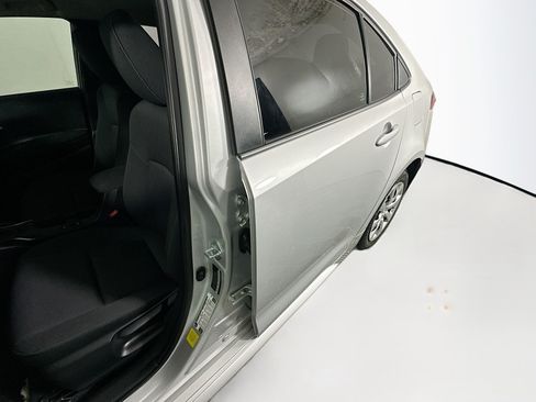 Used 2024 Toyota Corolla LE FWD image 12