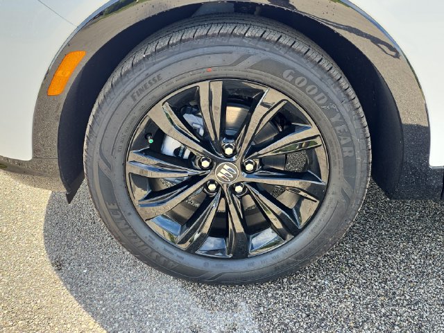 New 2026 Buick Envista Sport Touring w/ Convenience I Package FWD image 8