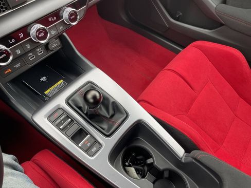 Used 2025 Honda Civic Type R image 21