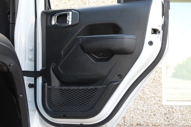 Used 2025 Jeep Wrangler Unlimited Sport AWD/4WD image 39