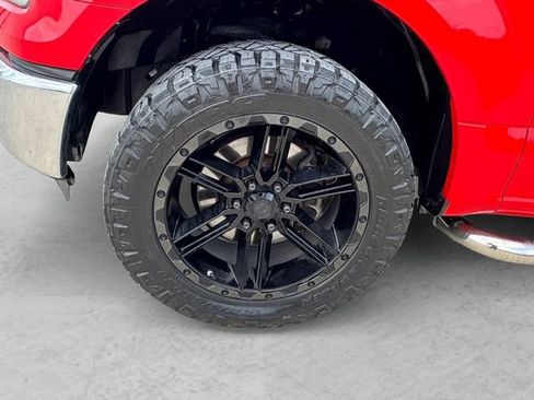 Used 2016 Ford F150 XLT AWD/4WD image 23