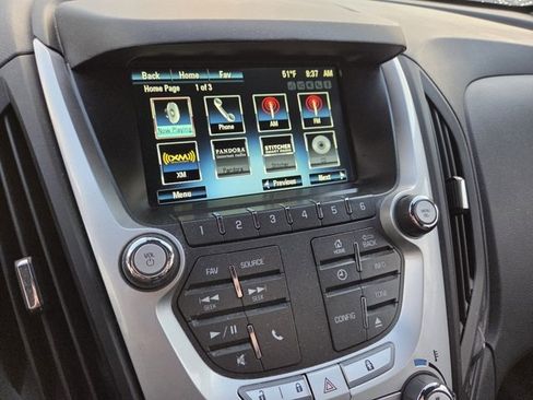 Used 2015 Chevrolet Equinox LT image 10