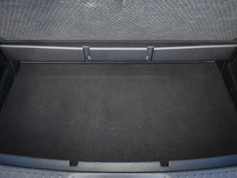 Used 2023 Ford Explorer XLT w/ Equipment Group 202A image 39