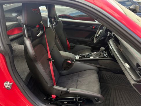 Used 2024 Porsche 911 GT3 RS image 16