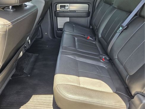 Used 2014 Ford F150 FX4 w/ Equipment Group 402A Luxury AWD/4WD image 28