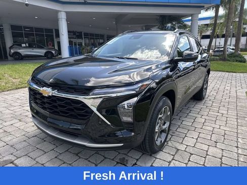Used 2024 Chevrolet Trax LT FWD image 20