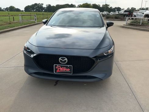 Used 2024 MAZDA MAZDA3 s image 4