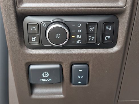 New 2025 Ford F150 King Ranch w/ FX4 Off-Road Package image 23