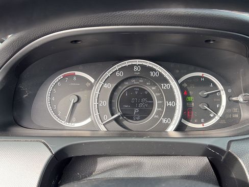 Used 2015 Honda Accord LX image 15