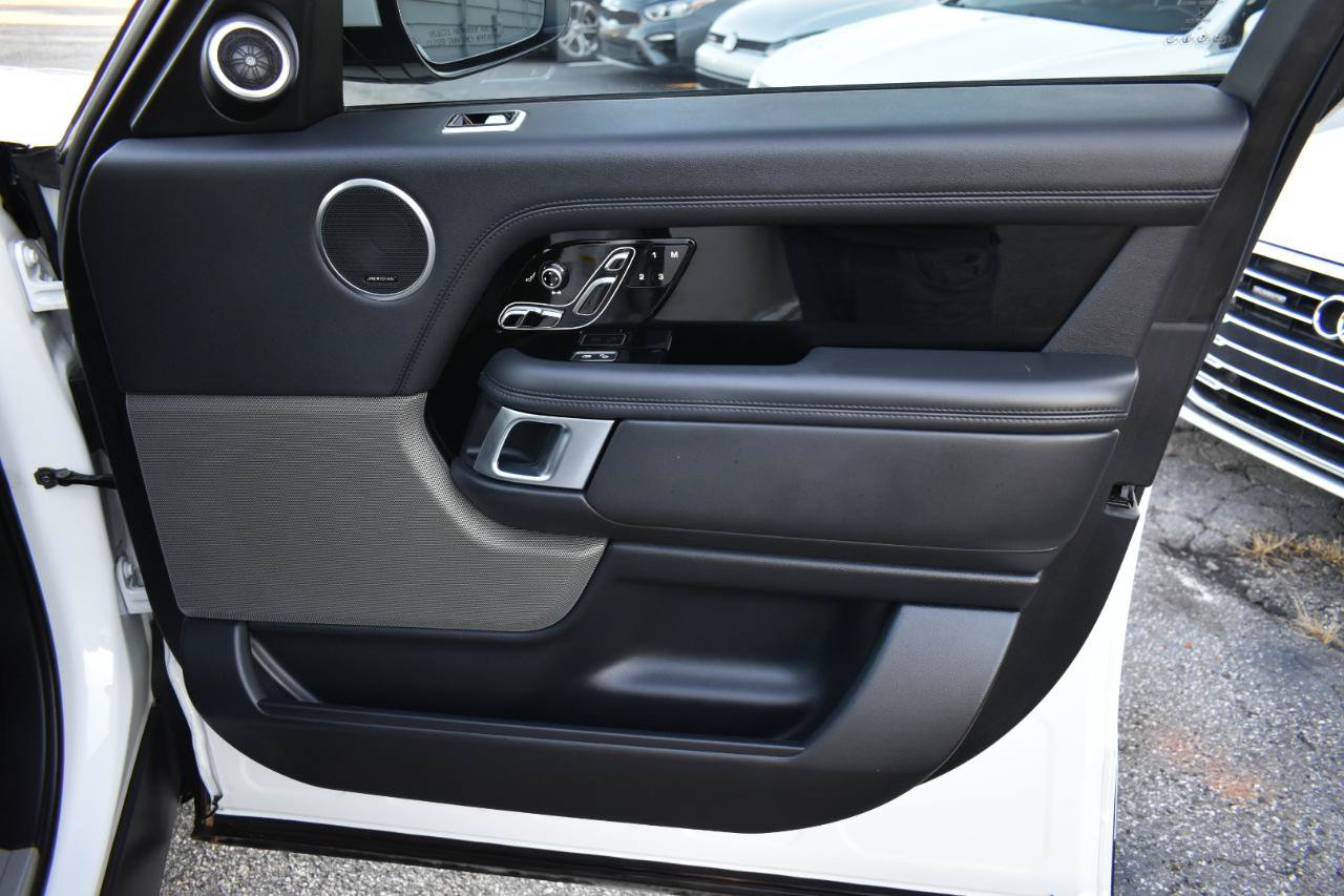 Used 2019 Land Rover Range Rover Supercharged AWD/4WD image 39