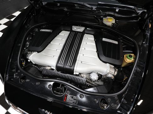 Used 2012 Bentley Continental GT AWD/4WD image 2