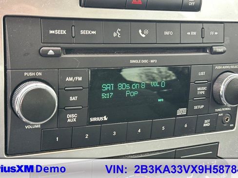 Used 2009 Dodge Charger SXT image 25