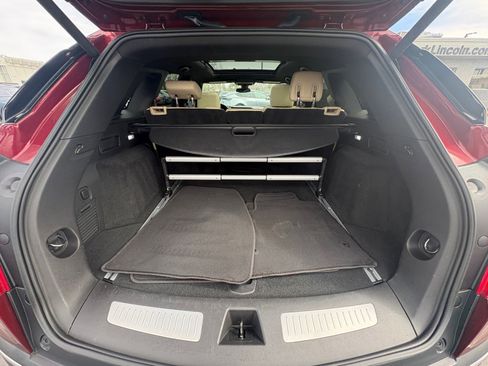 Used 2017 Cadillac XT5 Luxury w/ Driver Awareness Package image 20