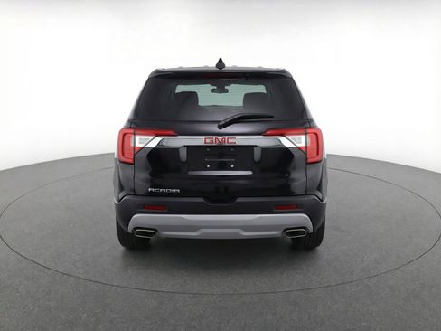 Used 2023 GMC Acadia SLT FWD image 7