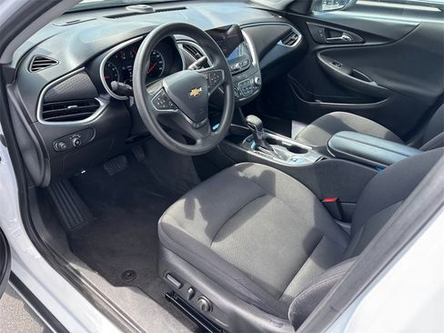 Certified 2024 Chevrolet Malibu LT image 8