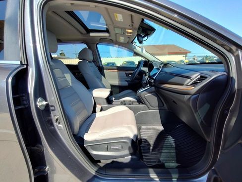 Used 2017 Honda CR-V Touring image 50