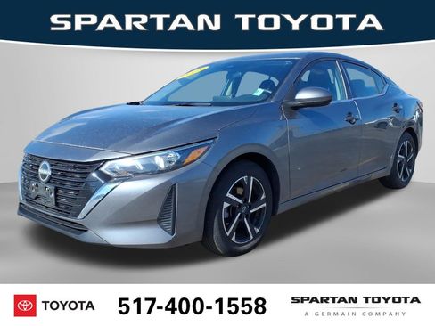 Used 2025 Nissan Sentra SV FWD image 1