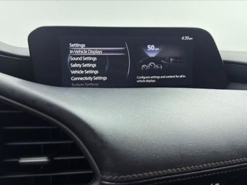 Used 2024 MAZDA MAZDA3 s FWD image 28
